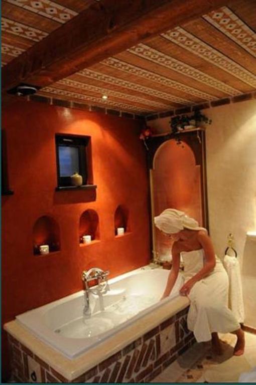 Le Bien-Aller Des Perets Hotel Saint-Hubert Bagian luar foto